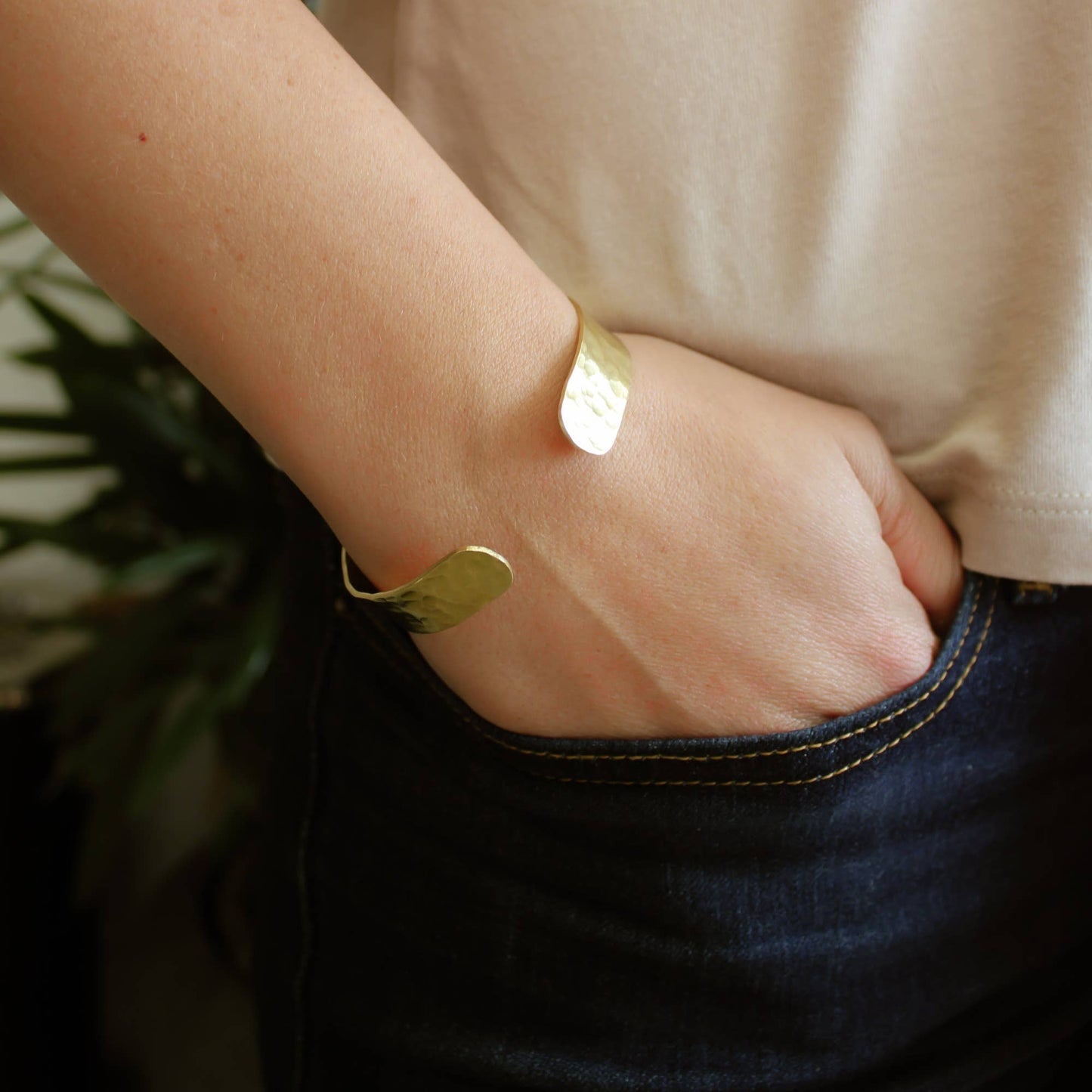 Himalayan Freedom Co - Hammered Circle Bangle